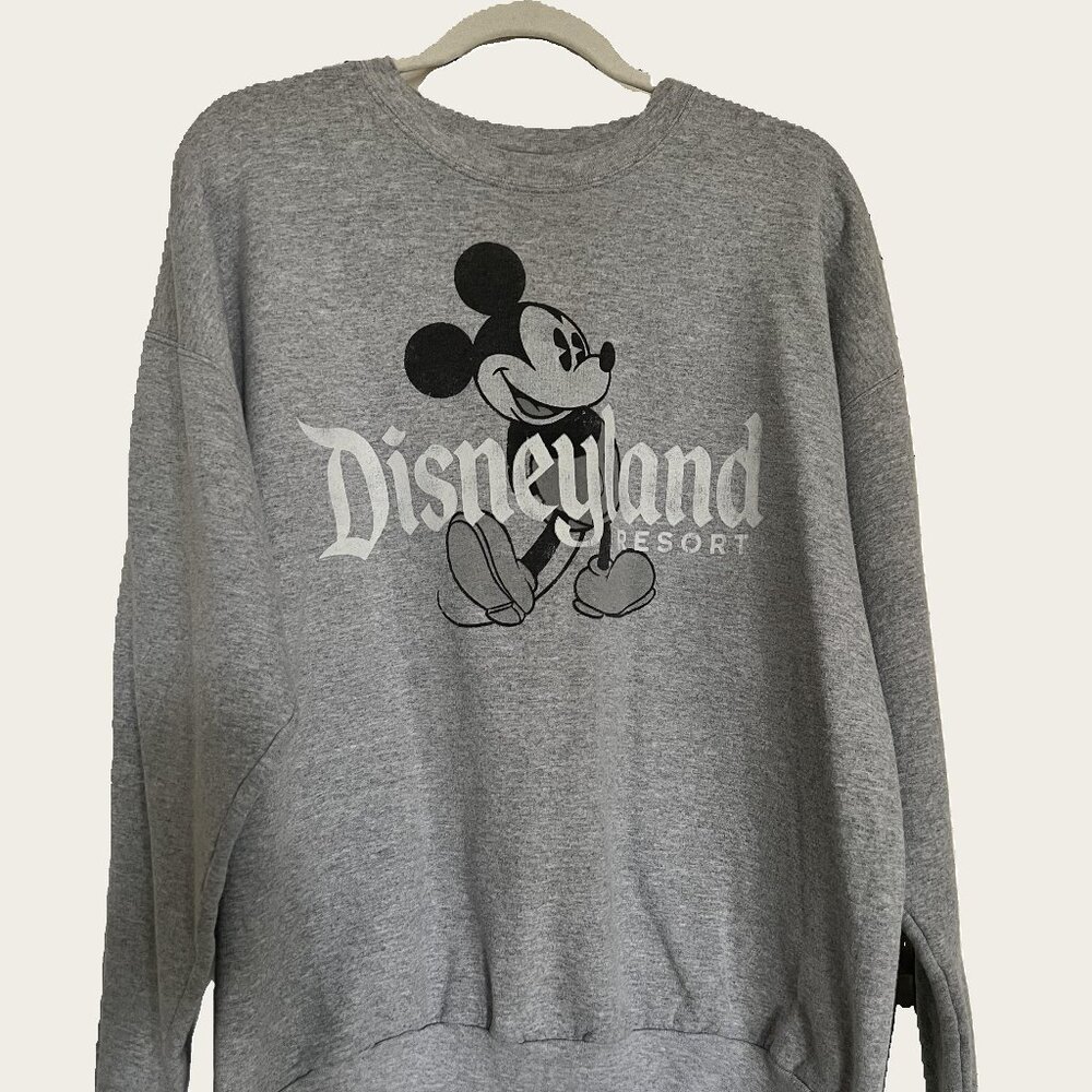 Disneyland Crewneck Sweatshirt Size XL Grey Mickey Mouse